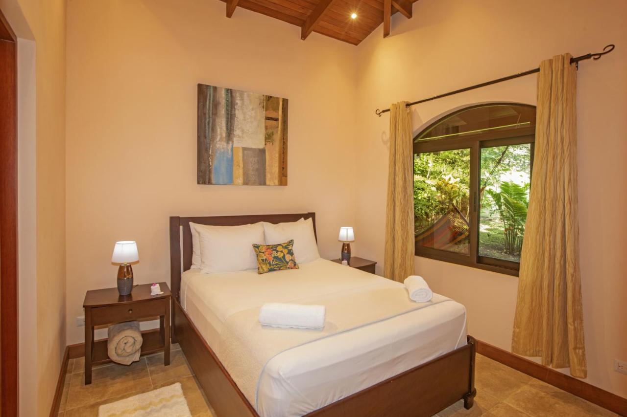 "Hana'S Celeste Retreat" Large Modern Villa Sleeps 6 On 20 Acres Of Nature! Бихагуа Экстерьер фото